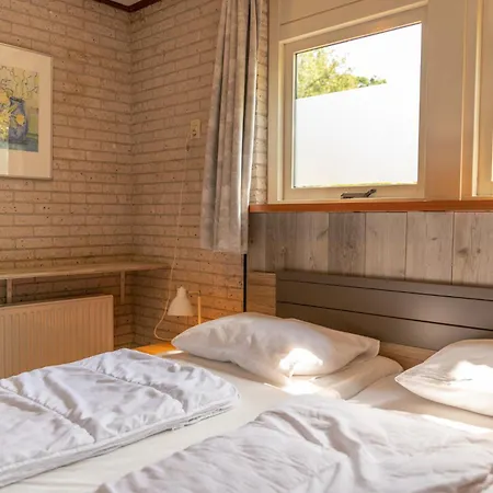 Kloosterbos 5 * Sint Maartensvlotbrug